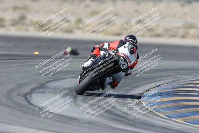 media/Dec-01-2025-Moto Forza (Mon) [[2daa91e15f]]/1-Advanced Group/Session 2 Turn 11 Backside/